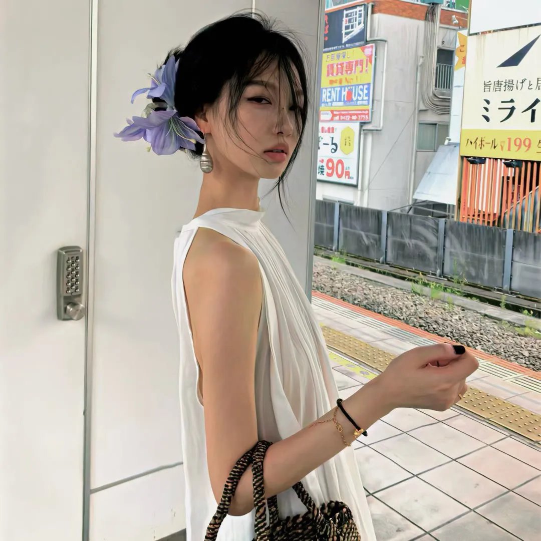 妓女。演员。皮条客